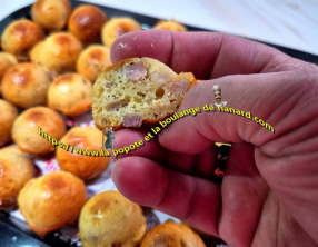 Petites bouchées aux lardons et deux fromages