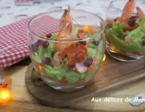 Verrine d'avocat et crevettes au pamplemousse