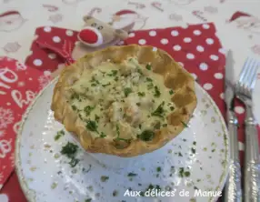 Tartelette feuilletée aux noix de saint-jacques et fruits de mer