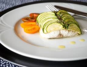 Filet de bar en écailles de courgette