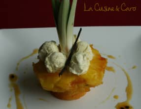 Gâteau de fruit à pain vanillé, Ananas rôti caramélisé sauce Passion