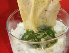 Verrines de samon, comme un tzatziki, et pesto d'aneth