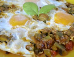 Oeuf au plat à la ratatouille