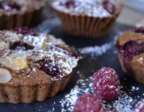 Clafoutis au chocolat et aux framboises
