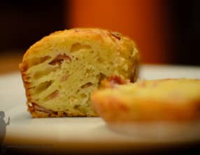 Cake au jambon et aux olives
