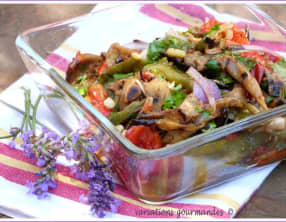 Salade colorée aux légumes d'été