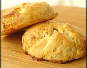 Petits pains briochés à la marmelade d'orange