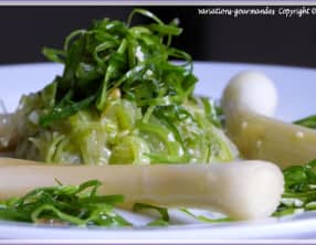 Trilogie de jeunes poireaux