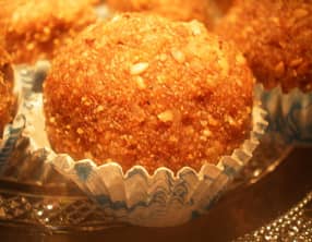 Rfiss tounsi gateaux de semoule aux dattes