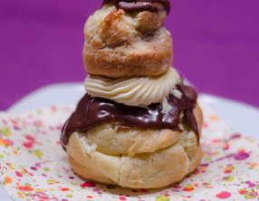 Religieuse au chocolat au lait
