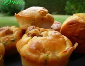 Muffins aux Tomates Confites, Féta et Basilic