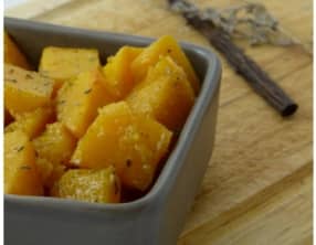 Courge butternut rôtie à la vanille et au thym