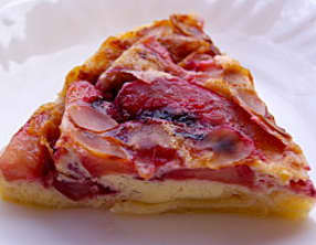 Clafoutis aux nectarines et amandes