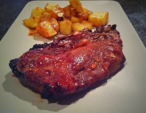 Grillade de porc au miel, sauce de soja