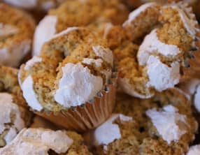 Petite boule aux amandes et aux noisettes Ghribiya