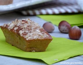 Petits gâteaux très moelleux, au yaourt, à la noisette et à la pomme