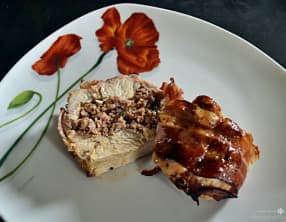 Dinde en rôti farci à la saucisse catalane