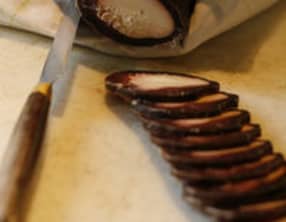 Magret séché fourré au Foie gras