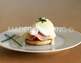 Muffins aux oeufs bénédicte