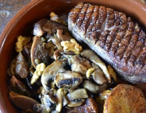 Magret de canard aux épices et au miel