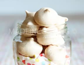 Meringues aux framboises