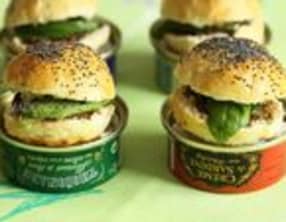 Mini burger à la tapenade et au beurre d'anchois