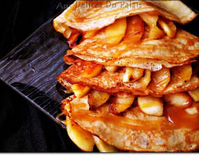 Crêpes Bretonnes Pommes et Caramel Beurre Salé