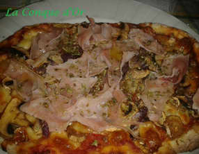 Pizza aux champignons et aubergines