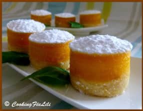 Petits flans tout jaunes au citron vert