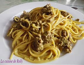 Pâtes au curry et boeuf