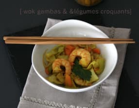Wok gambas et légumes croquants