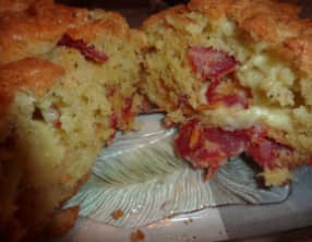 Cake chorizo-tomates cerise et raclette
