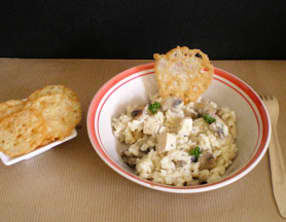 Risotto aux champignons et tofu, chips de parmesan