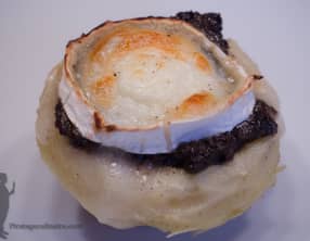 Fonds d'artichauts au chèvre et à la tapenade