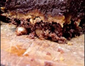 Brownies trois couches au beurre de cacahuètes