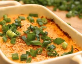 Parmentier de poulet, oignons de printemps et patate douce