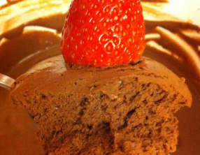 La mousse ramène sa fraise