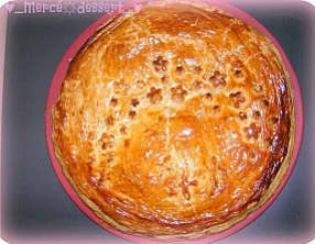 La traditionnelle galette des rois à la frangipane