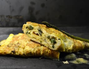 Omelette aux asperges vertes fines bio