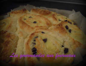 Chinois à la crème pâtissière et aux pépites de chocolat