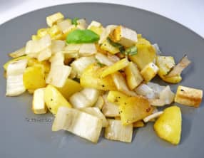 Poêlée de côtes de blettes, pommes de terre et tofu