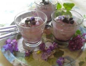 Mousse de mascarpone aux myrtilles