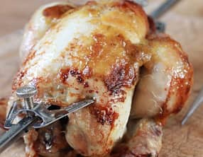 Coquelet au miel à la broche