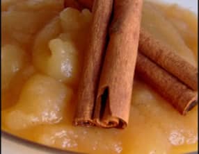 Compote pommes cannelle
