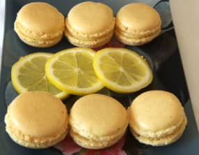 Macarons à la meringue suisse et Macarons au citron