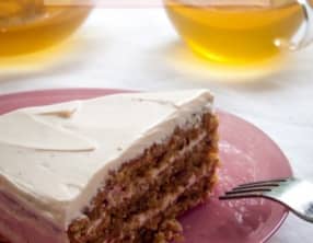 Gâteau à la betterave et noisette