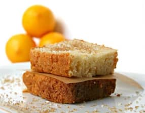 Gâteau parfumé à la cannelle et au citron traditionnelle de Valence