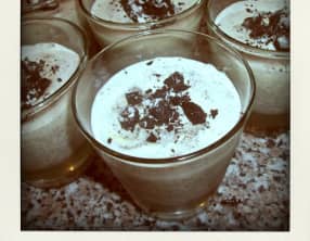 Crème glacée à la vanille et aux Oreo