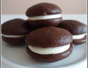 Whoopies pies au chocolat noir et blanc