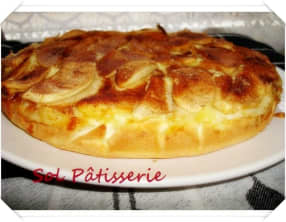 Gâteau crèmeux aux pommes